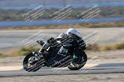 media/Nov-16-2025-Race Pace (Sun) [[8c5fa54630]]/Verified Riders/3-Turn 14 (1045am)/